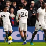 Chelsea Bừng Tỉnh Dưới Triều Đại Mới: Liam Rosenior Là 'Phép Màu' Của The Blues? 1