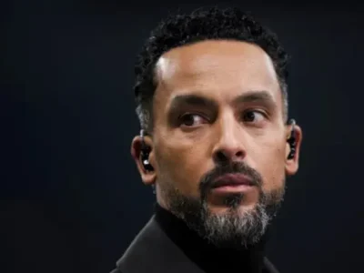 Theo Walcott Lên Tiếng: ‘Đừng Hoảng Loạn, Arsenal Vẫn Sẽ Vô Địch Ngoại Hạng Anh!’