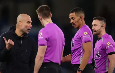 Pep Guardiola 'nổi điên' với VAR, Man City mất điểm oan và đối mặt án phạt nặng 1