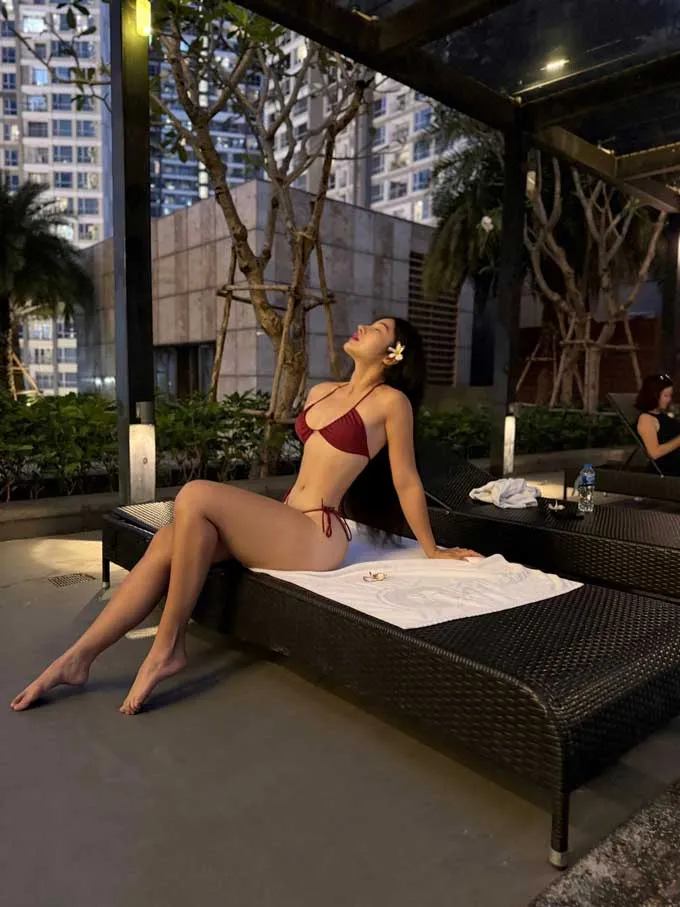 Trần Kim Hà chơi pickleball