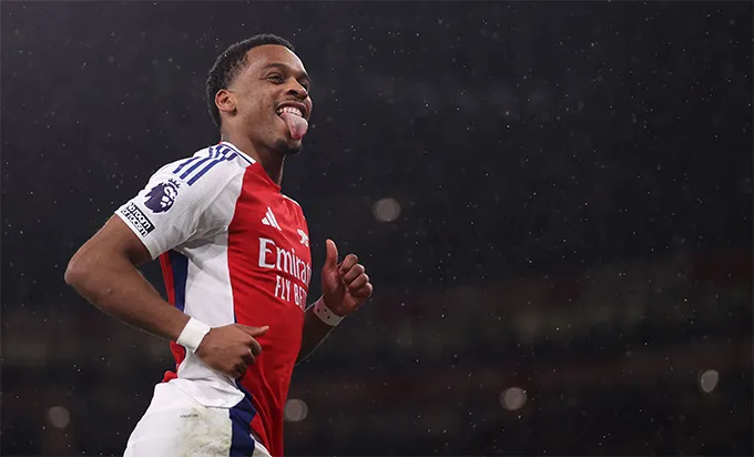 Gullit đánh giá Timber là cầu thủ hay nhất Ngoại hạng Anh