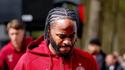 Số phận đắng: Sterling bị Feyenoord 'bỏ rơi' chỉ sau vài tháng ngắn ngủi 1